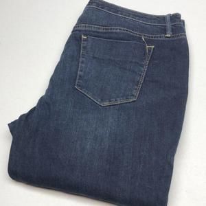 LIKE NEW CHIQLE CURVY HIGH-RISE SKINNY JEANS 14/32x31 ⭐